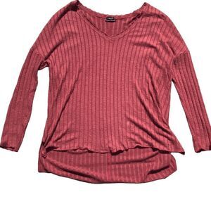 Urban Outfitters oversized lightweight hi-low rib knit sweater dusky rose. Large